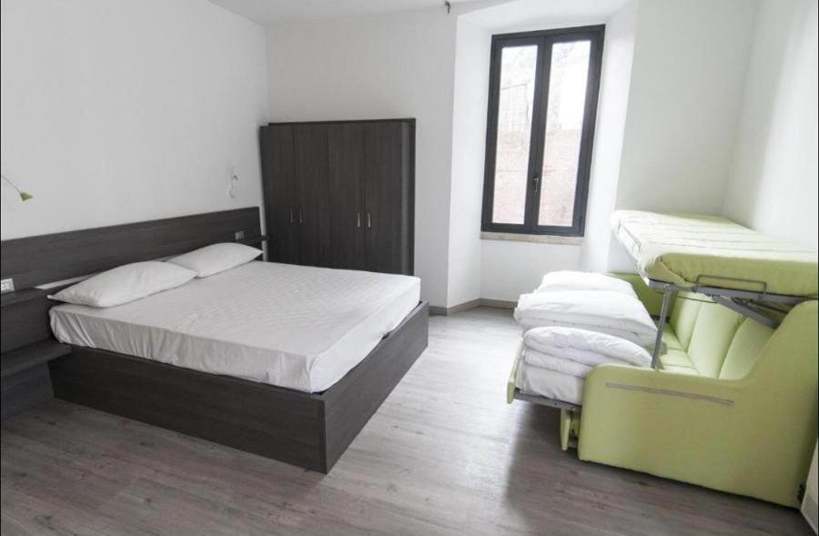 Antica Campione Rooms & Hostel Campione del Garda Luaran gambar