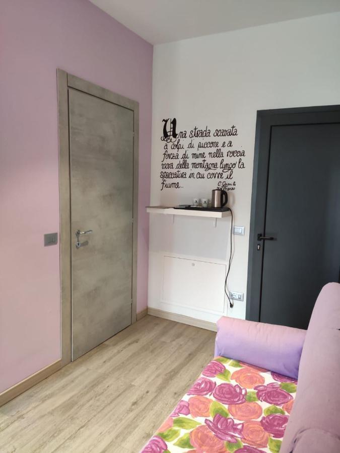 Antica Campione Rooms & Hostel Campione del Garda Luaran gambar