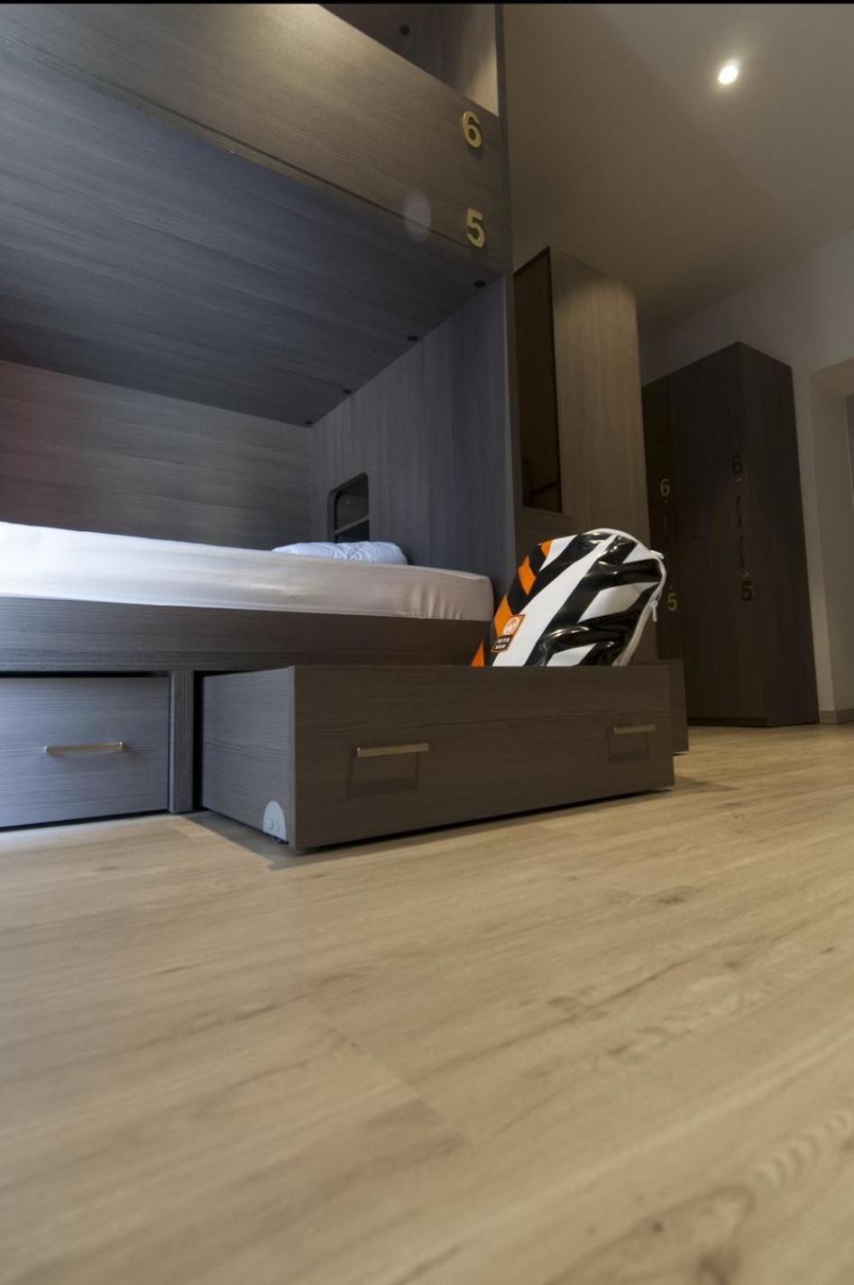Antica Campione Rooms & Hostel Campione del Garda Luaran gambar